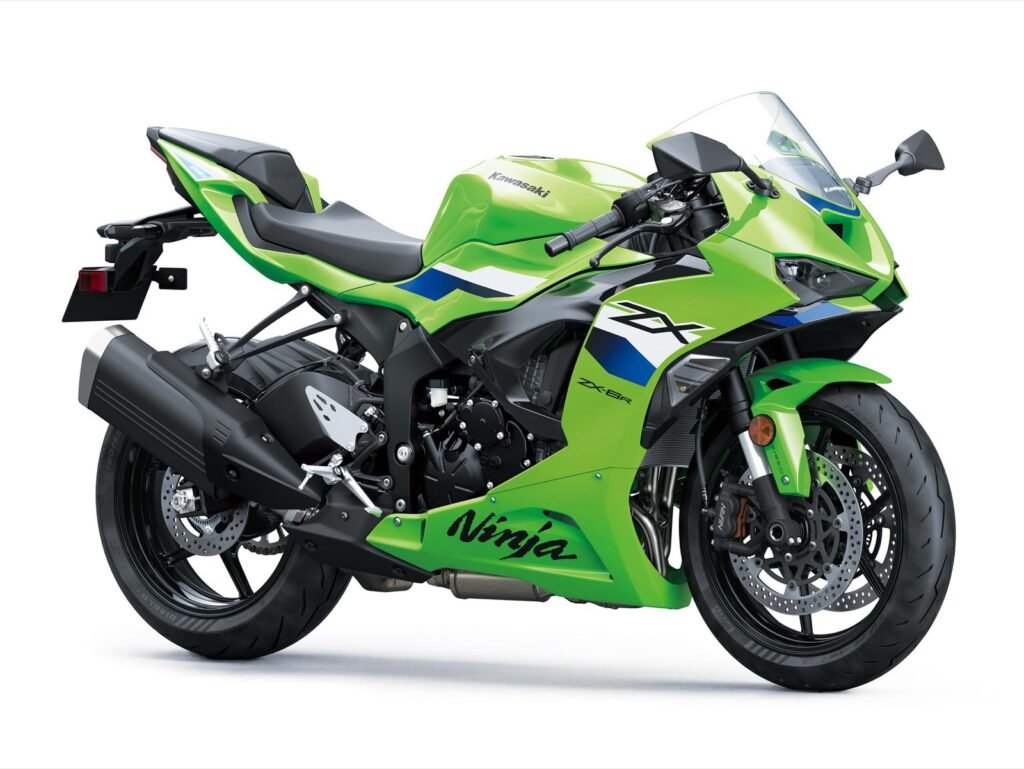 Kawasaki Ninja ZX-6R 2026 Lime Green vista lateral frontal