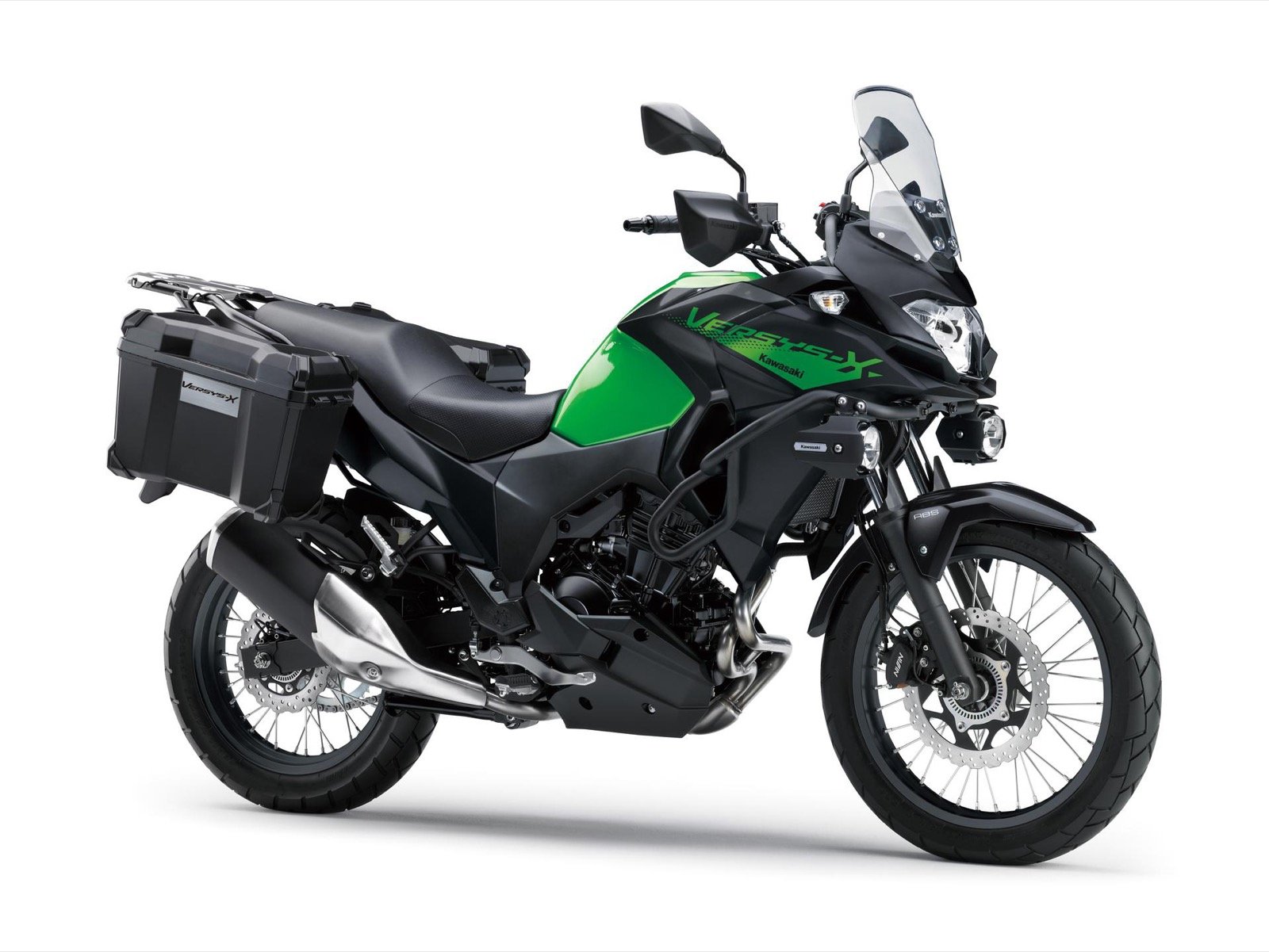 Kawasaki Versys-X 300 Tourer 2026 Candy Lime Green vista lateral frontal