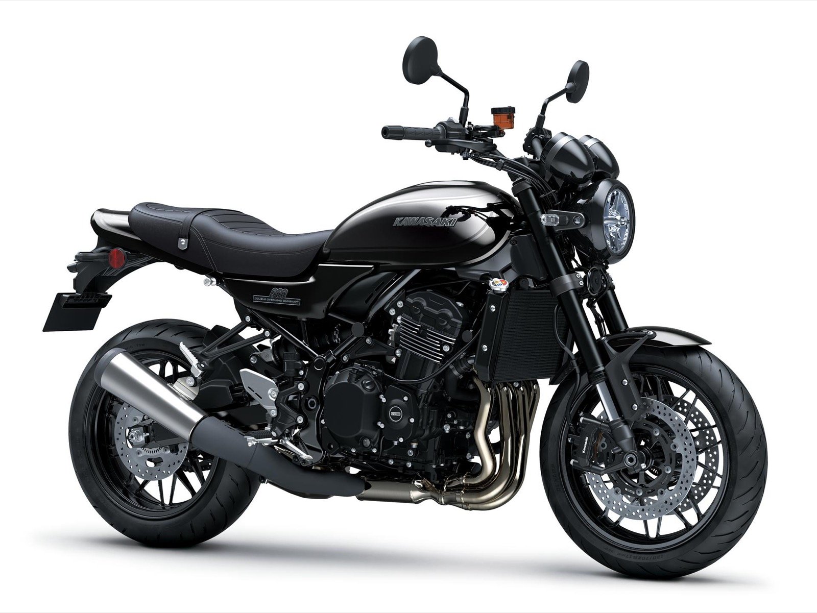 Kawasaki Z900RS 2027 Ebony vista lateral frontal